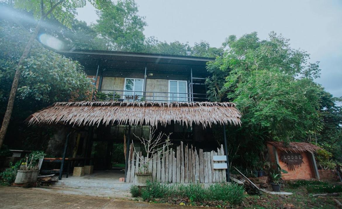 Lodge Phang Nga Boutique Экстерьер фото